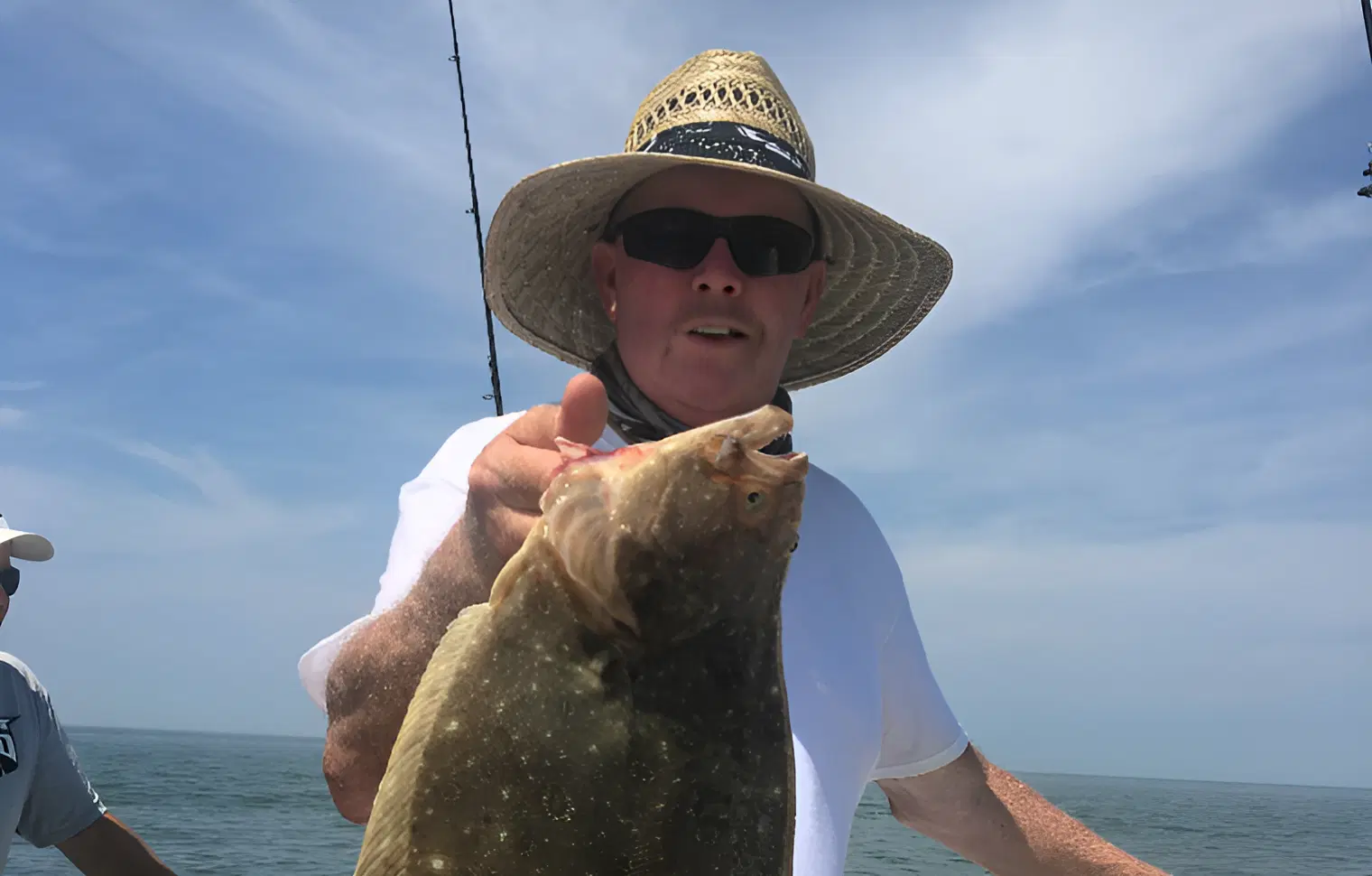 late-riser-gallery-tour-000-Pic